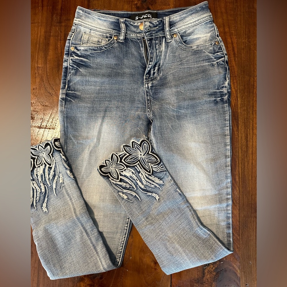 Embroidered S-Jacol jeans